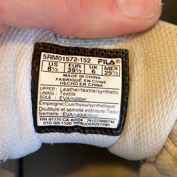 Like new Fila ray tracers - Picture 3 of 6